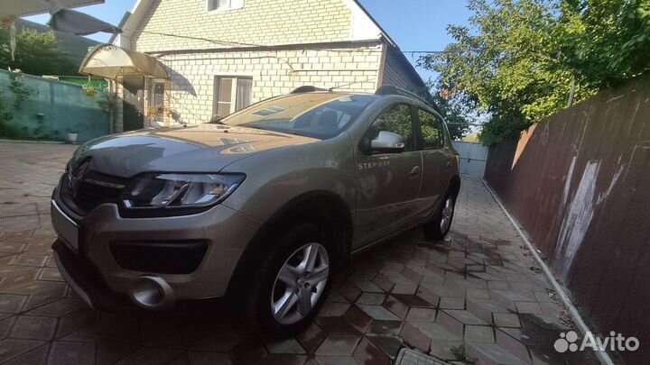 Renault Sandero Stepway 1.6 МТ, 2018, 61 860 км