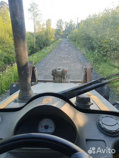 Аренда эксковатора-погрузчика