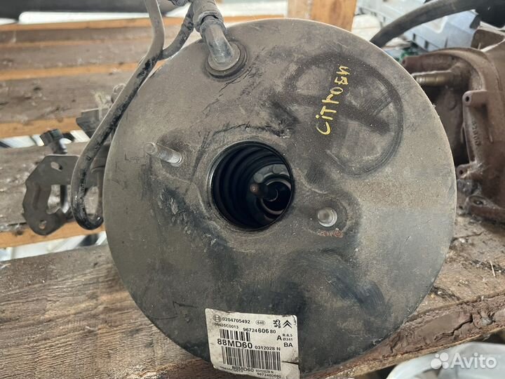 Ваккумный усилитель тормозов Citroen C-Elysee