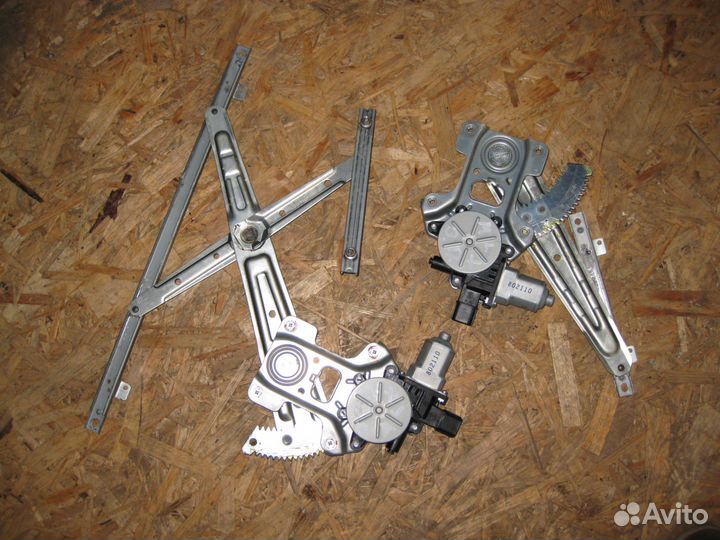 Стеклоподъемник Mitsubishi Lancer X