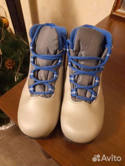 Лыжные ботинки 33 размер