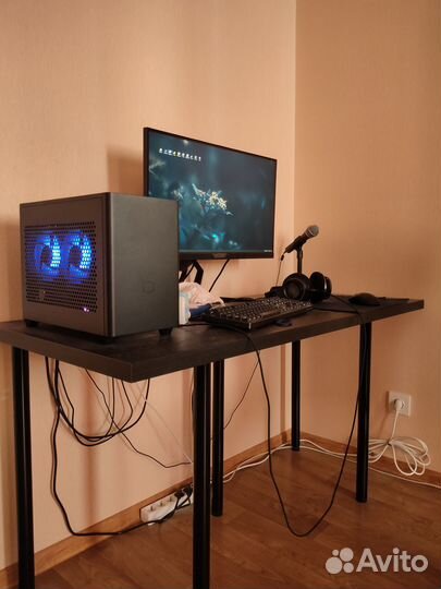 Корпус Cooler Master NR200P