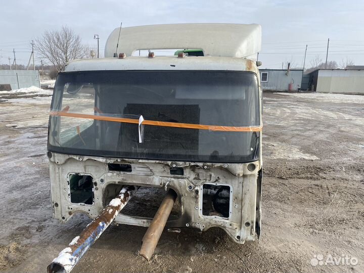 Кабина мерседес аксор 2012 год