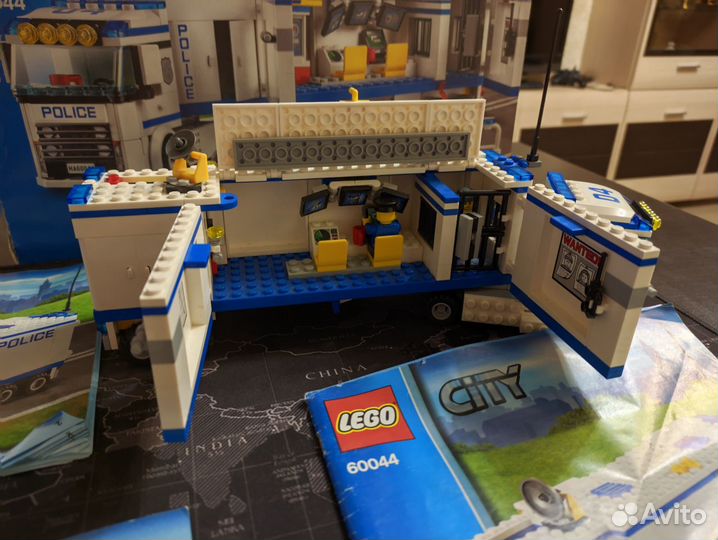 Lego 60044