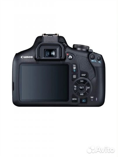 Зеркальный фотоаппарат Canon EOS 2000D