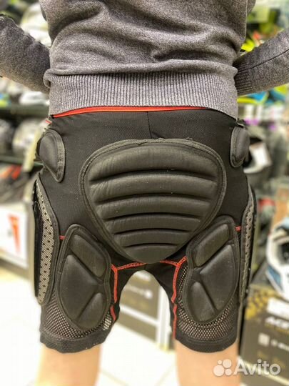 Защитные мотошорты снегоход, сноуборд, горнолыжные