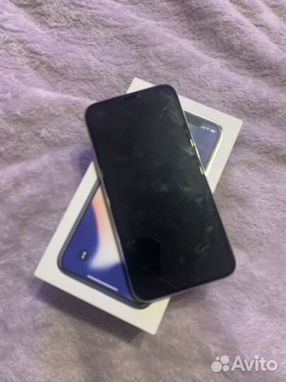 iPhone X, 64 ГБ