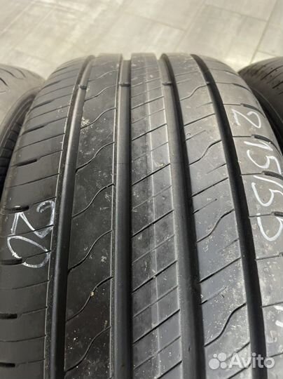 Goodyear EfficientGrip Performance 2 215/55 R17 94W