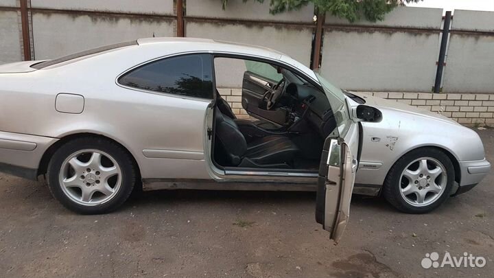 Mercedes-Benz CLK-класс 2.3 AT, 1997, 250 000 км