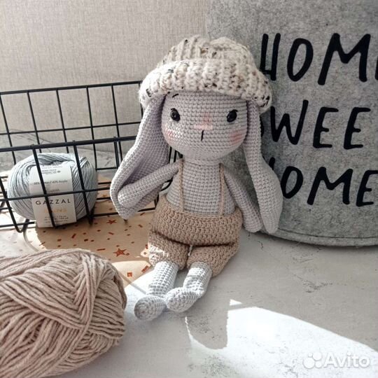 Игрушка зайка