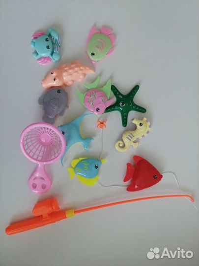 Детские игрушки. Неваляшка и рыбалка