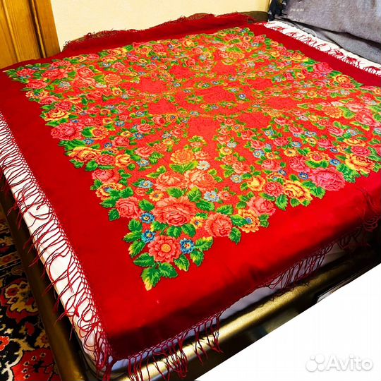 Платок шерстяной