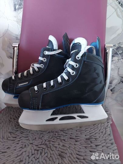 Коньки хоккейные