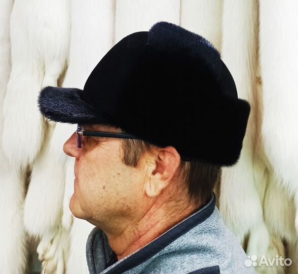 Мужская шапка из натуральной нерпы и замши 
