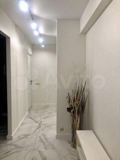 2-к. квартира, 49 м², 3/19 эт.