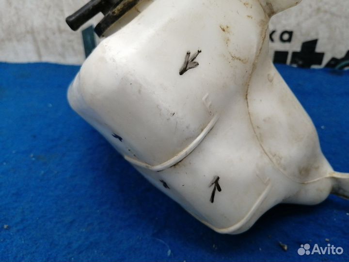 Бачок расширительный 16470-50140