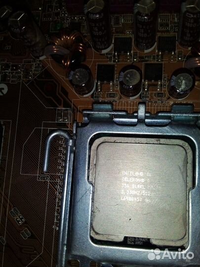 Материнская плата с процессором