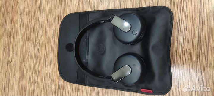 Bluetooth наушники Sony