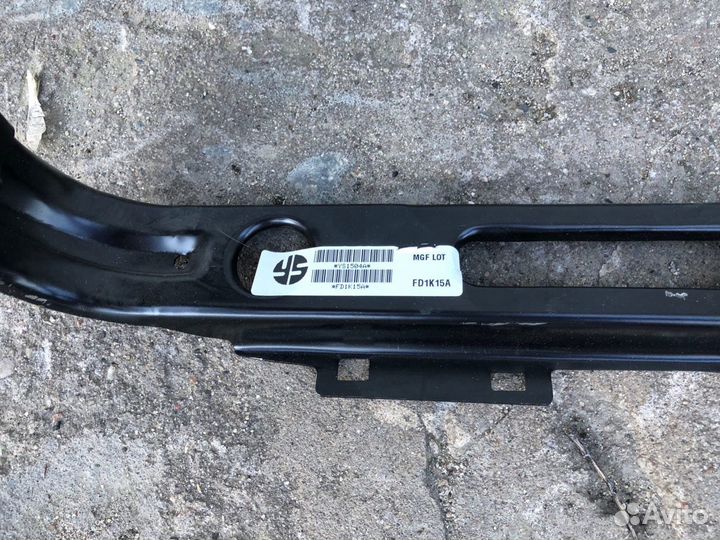 Продам Балка подрадиаторная ford focus 2