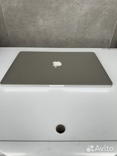 Apple MacBook Pro 15 (Retina,Mid 2012)