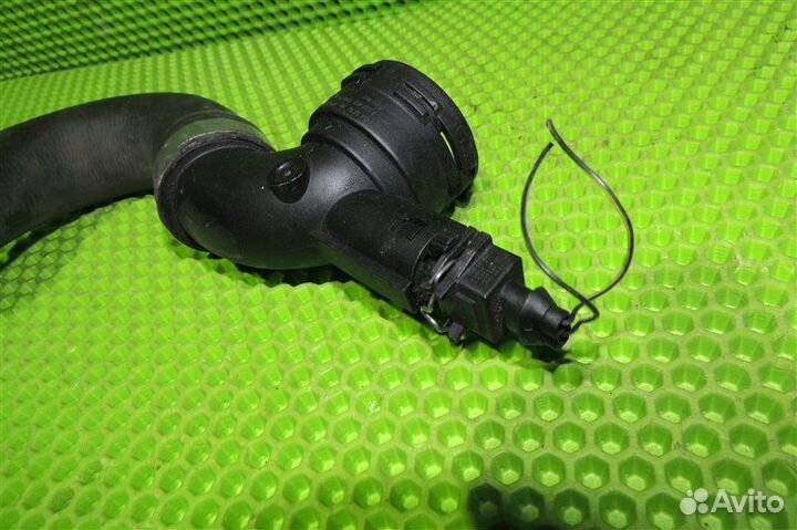 Патрубок радиатора Bmw M3 E90 N64N 2009