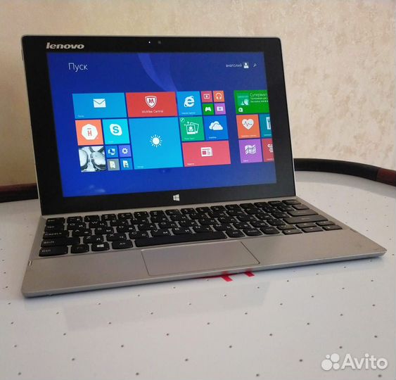 Планшет-трансформер Lenovo Miix 210