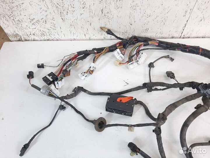 Проводка подкапотная Mitsubishi Lancer X