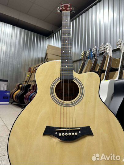 Акустическая гитара