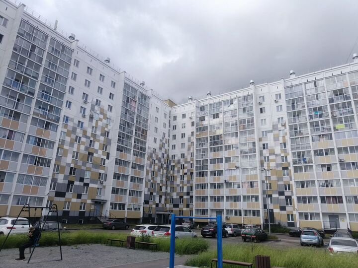 2-к. квартира, 60 м², 7/10 эт.