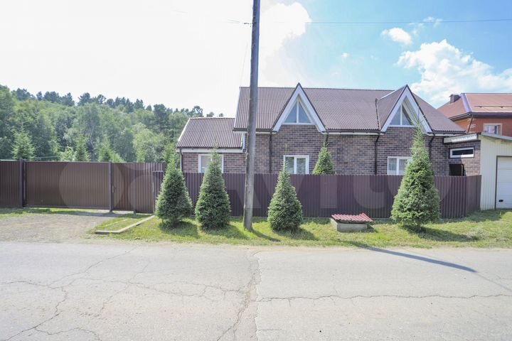 Дом 155,6 м² на участке 12 сот.