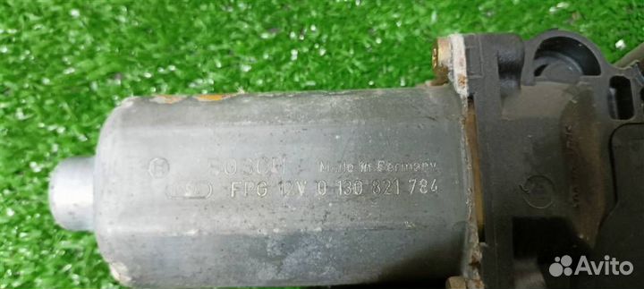 Моторчик стеклоподъемника задний левый Audi Allro