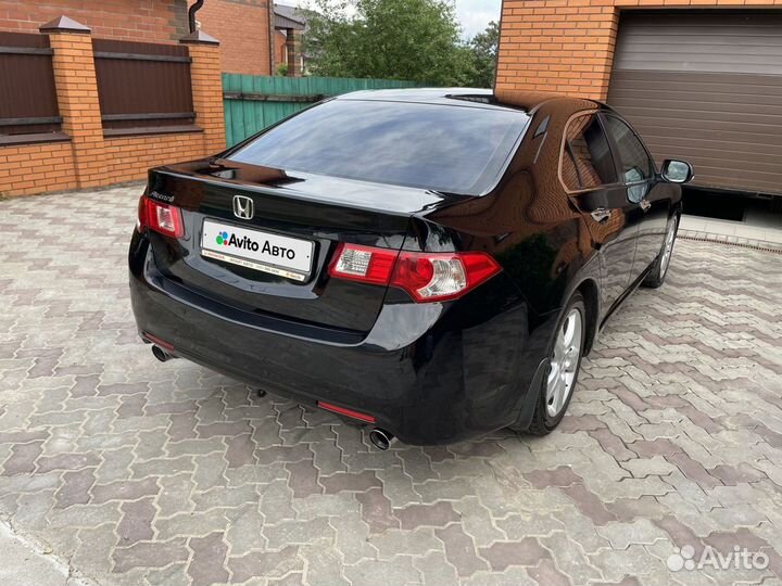 Honda Accord 2.4 AT, 2008, 301 900 км