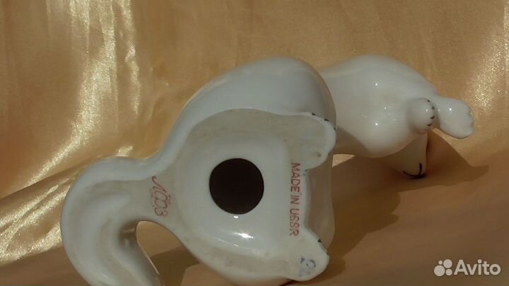 Статуэтка Ласка