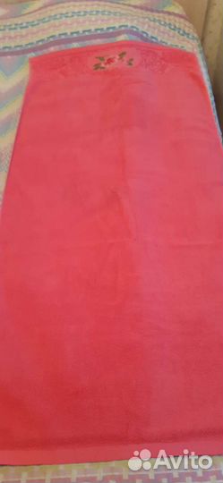 Махровые полотенца новые