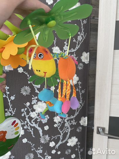 Мобиль на кроватку tiny love