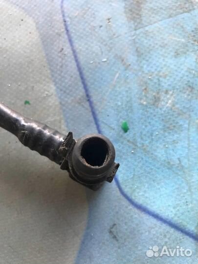 Трубка вакуумной системы 31372853