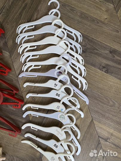 Плечики детские 1,2,3 года