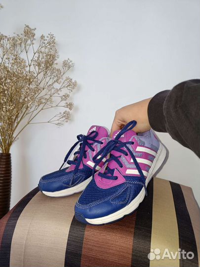 Кроссовки adidas детские