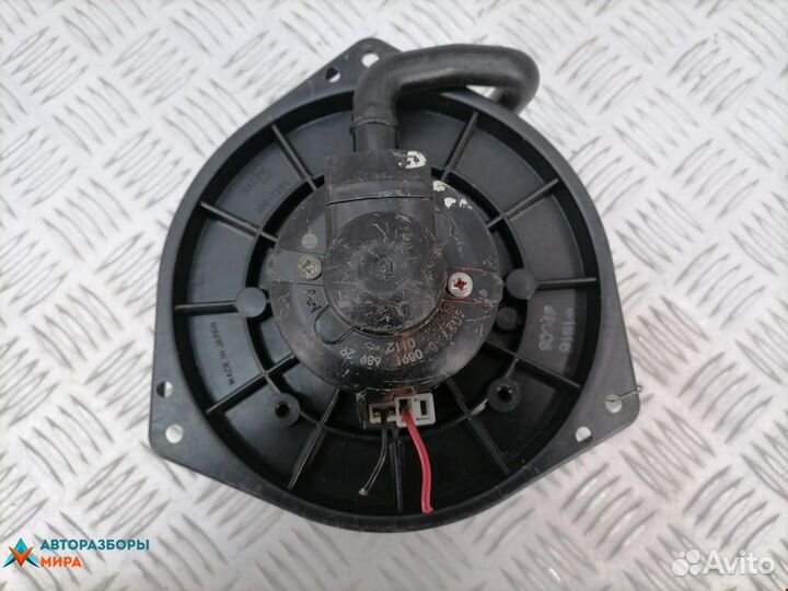 Моторчик печки Mitsubishi Lancer 9 2006 MR460944