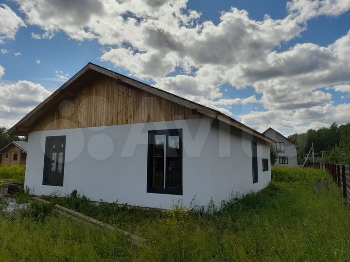 Дом 90 м² на участке 10 сот.