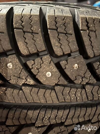 Matador MP 50 Sibir Ice 2 205/70 R16