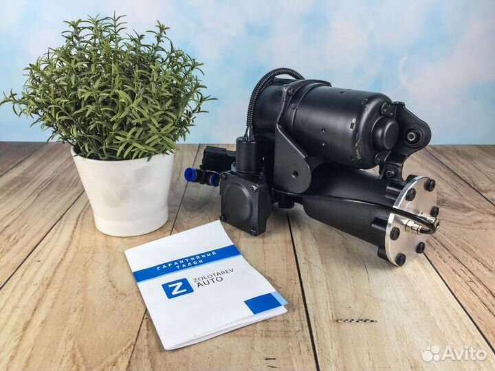 Компрессор пневмоподвески Hitachi для Discovery 3