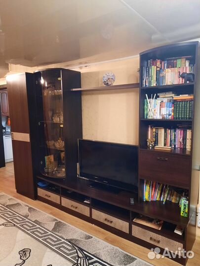 Продам стенку бу