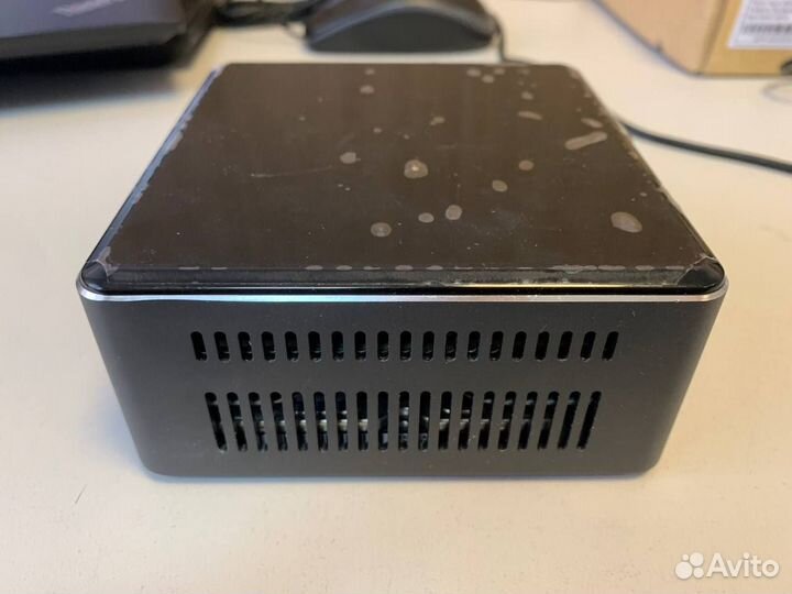 Неттоп Intel NUC 7 Home boxnuc7I5bnhxf