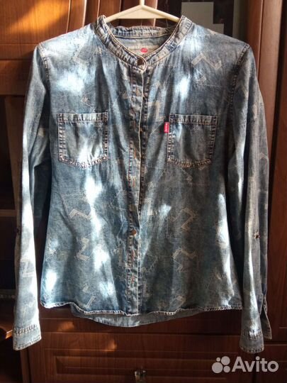 Джинсовая рубашка