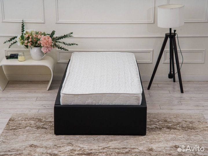 Кровать с матрасом, цена за полный комплект. Без предоплаты