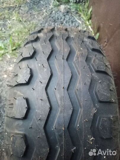 BKT MP 567 10.00/75 R15.3