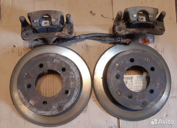 Задние тормоза Лансер 10