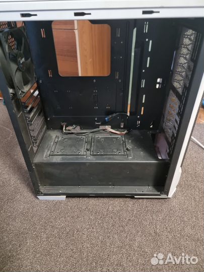 Игровой корпус для пк белый aerocool ls-5200 white