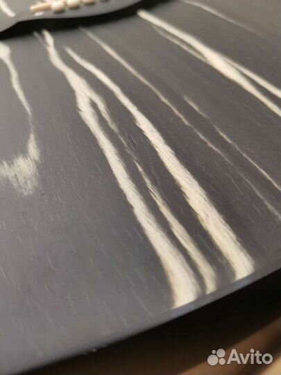 Акустическая гитара